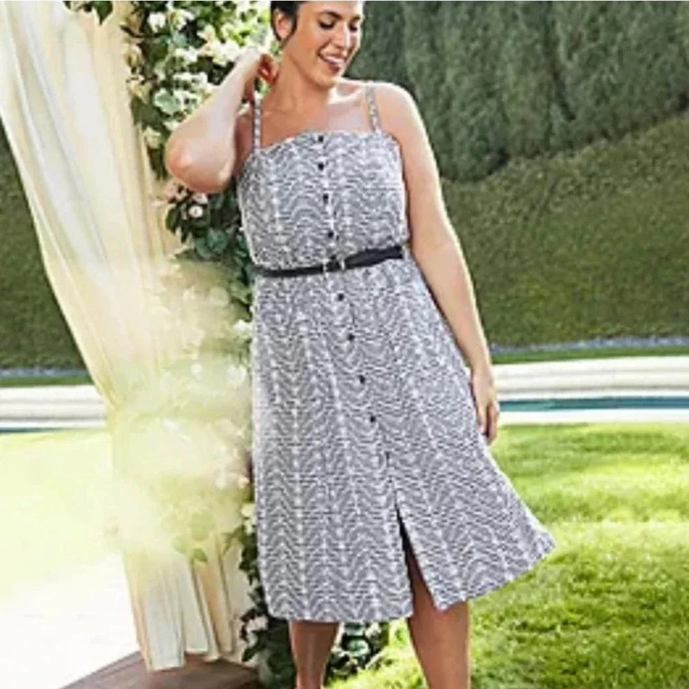 Marilyn Monroe Women's Gingham Embroidered Midi Button-Up Dress Size 20W